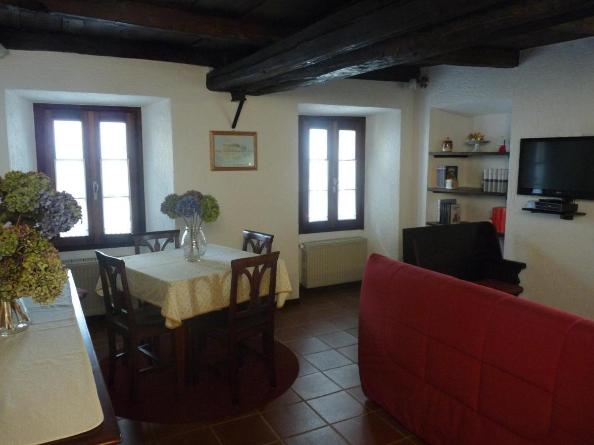 Apartments Cusius And Horta Orta San Giulio Room photo